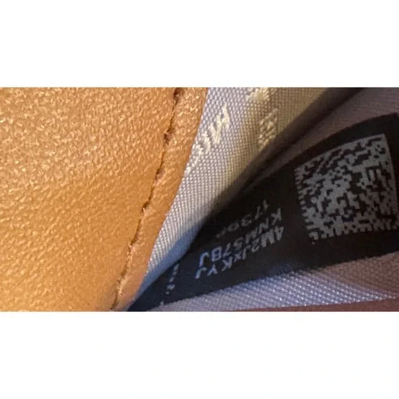 Michael Kors Brown MK Monogram Canvas Passport Holder Wallet 35H9GTVT1B EUC
EUC - Picture 10 of 10